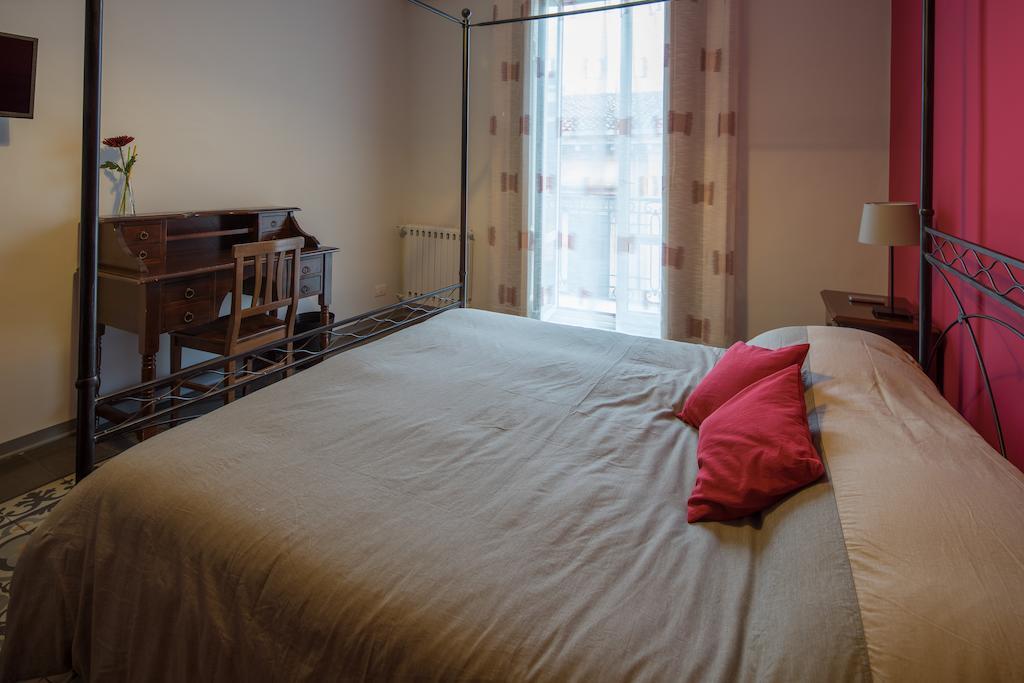 카타니아 Aida B&B 외부 사진